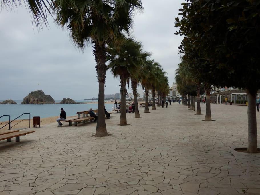 Apartamento Blanes Playa מראה חיצוני תמונה